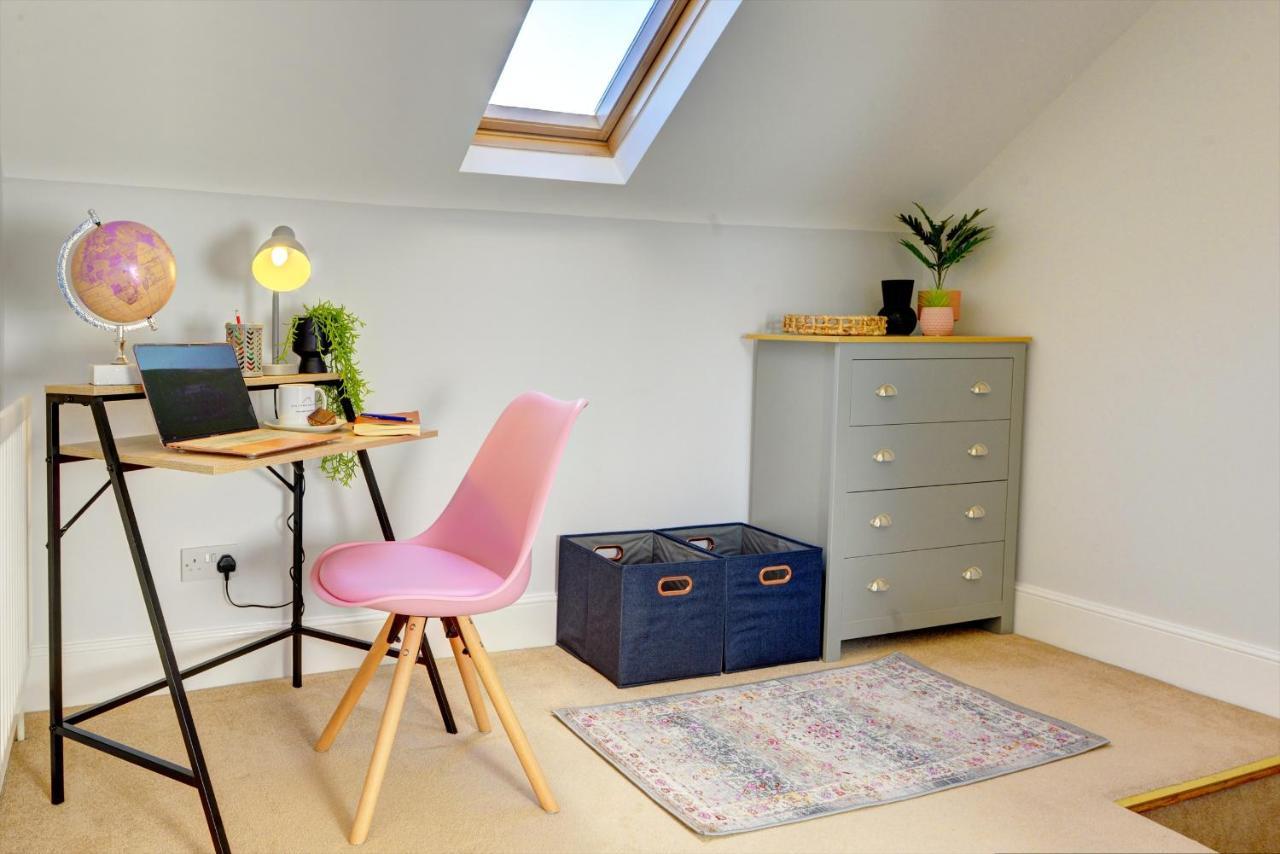 Regency Nest By Spa Town Property - Stylish 3 Bedroom Apartment On 2 Floors, Central Leamington Spa Exterior foto
