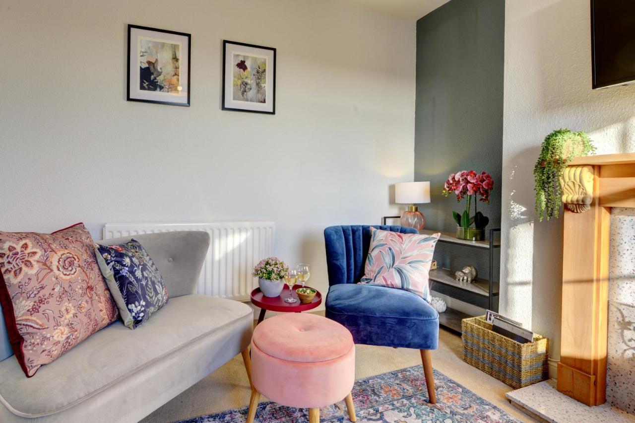 Regency Nest By Spa Town Property - Stylish 3 Bedroom Apartment On 2 Floors, Central Leamington Spa Exterior foto