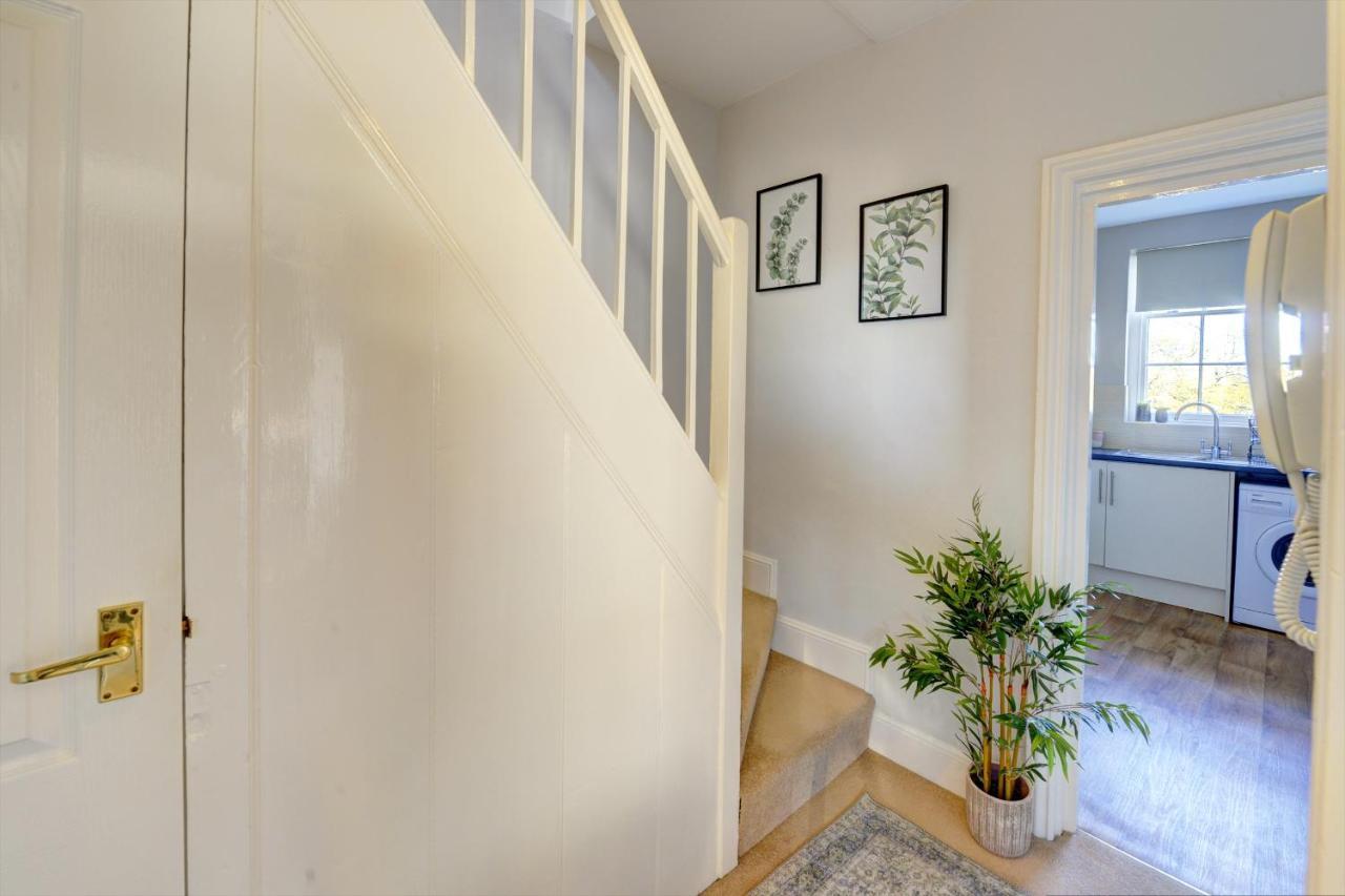 Regency Nest By Spa Town Property - Stylish 3 Bedroom Apartment On 2 Floors, Central Leamington Spa Exterior foto